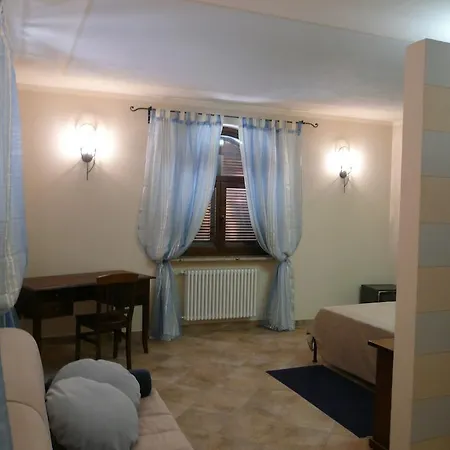 مزرعة للإقامة Agriturismo La Primula Lequio Tanaro